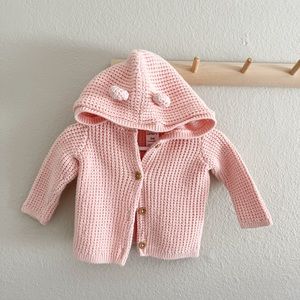 Chunky Knit Bear Hoodie 🌸